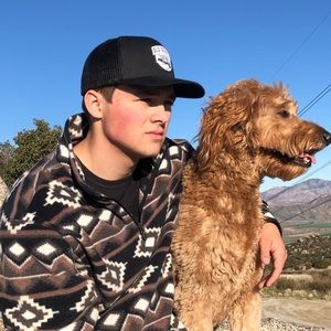 Meet your Posher, Kade